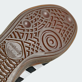 HANDEBOL SPEZIAL PRETO SUEDE
