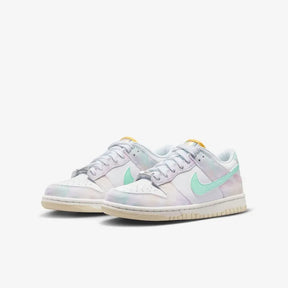 Nike Dunk Low Pastel Paisley